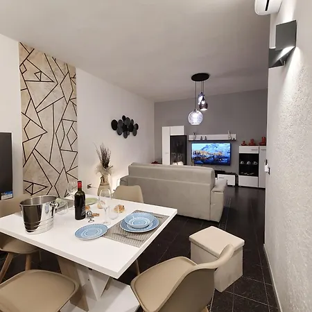 La Gardenia Deluxe Apartment